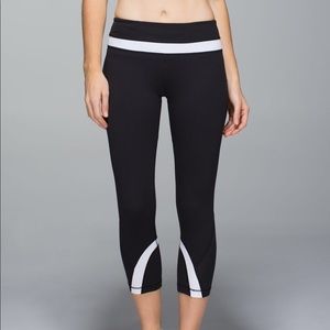 Lululemon Inspire Crop leggings